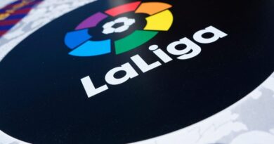 Azarkeş öldü, La Liqada oyun yarımçıq dayandırıldı