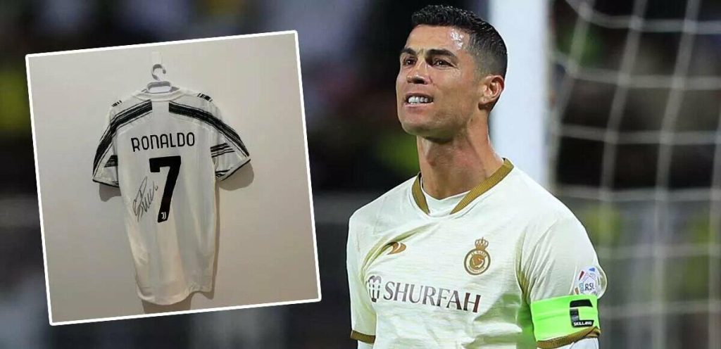 Ronaldonun forması zəlzələ qurbanları üçün bu qiymətə satıldı
