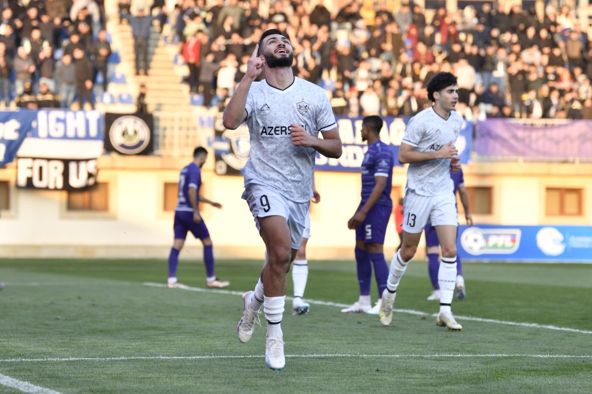 Azərbaycan futbolunun vunderkindi: Tarixə düşmək üçün ona nə lazımdır?