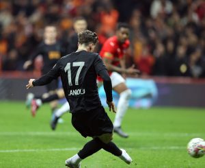 Qalatasaray”ın oyununda mistik anlar – FOTO 4 Qalatasaray”ın oyununda mistik anlar – FOTO