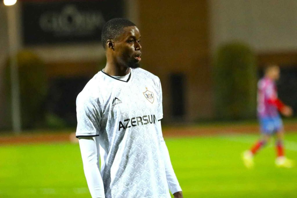 "Qarabağ"ın futbolçusu İngiltərə klubunun siyahısında