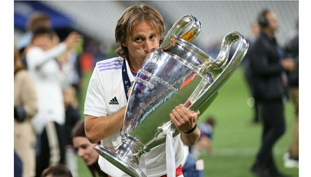 Daha bir il "Real"da