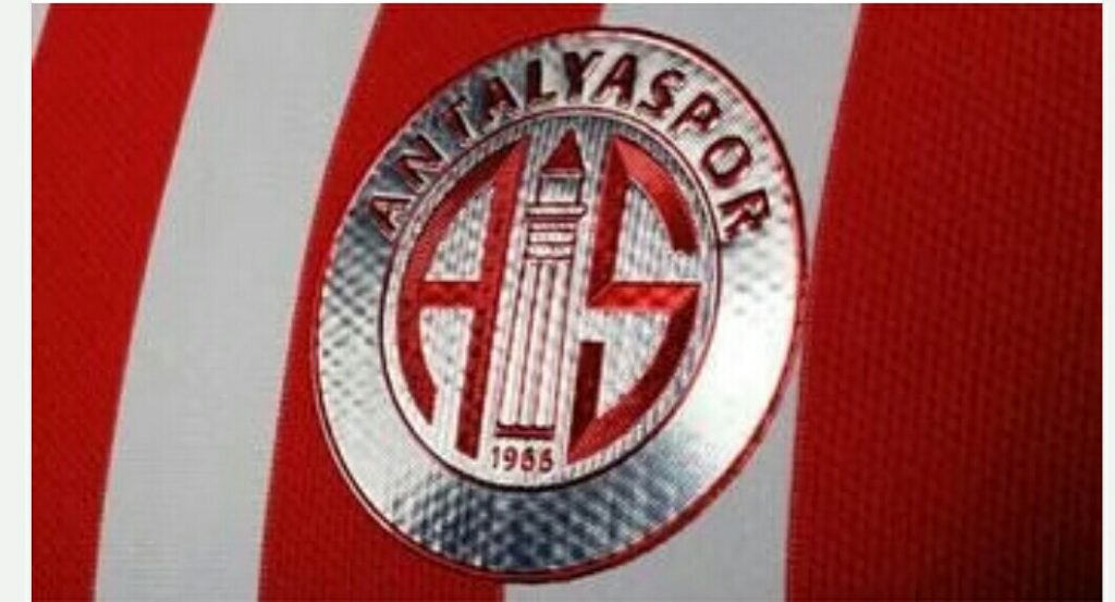 Türkiyə klubunda 10 ayrılıq
