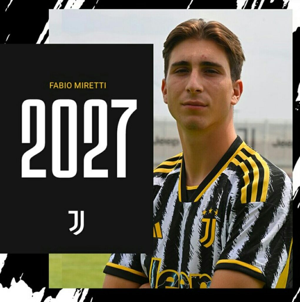 Daha 4 il "Yuventus"da