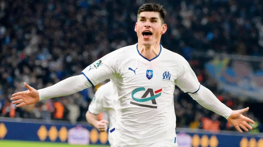 "Beşiktaş" "Marsel"in futbolçusunu transfer edir