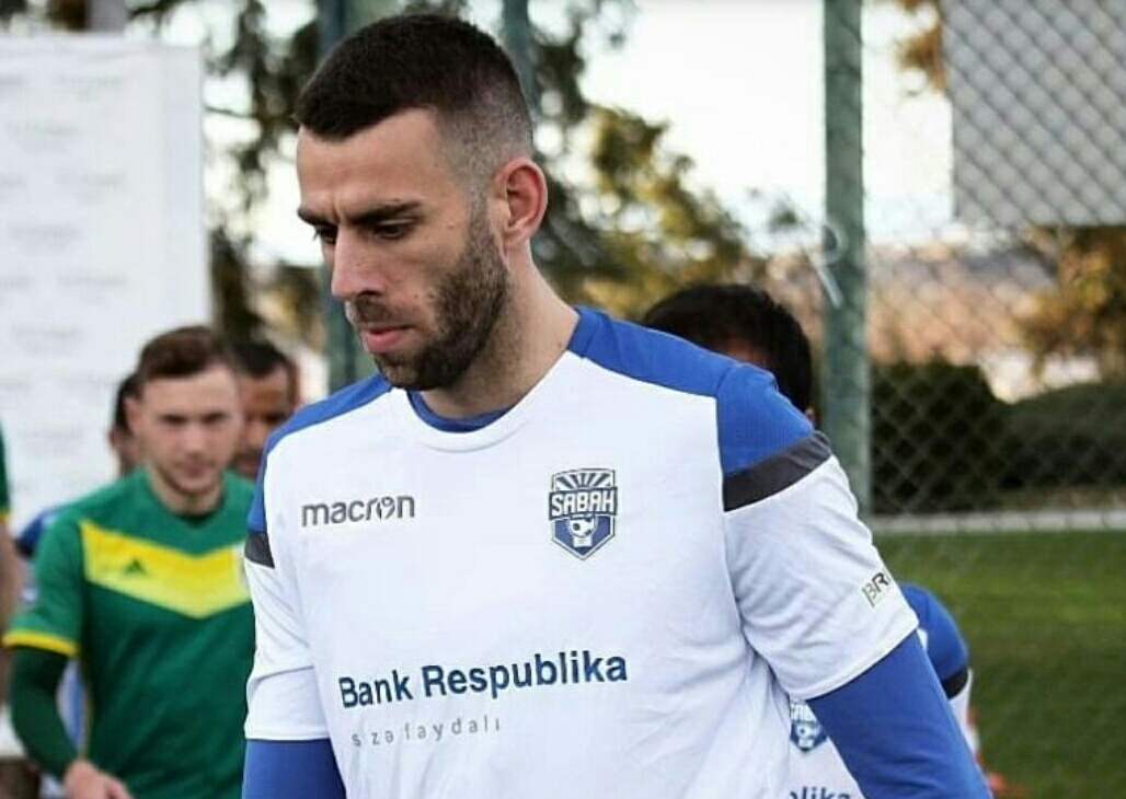 "Sabah"ın sabiq futbolçusu Özbəkistan klubunda