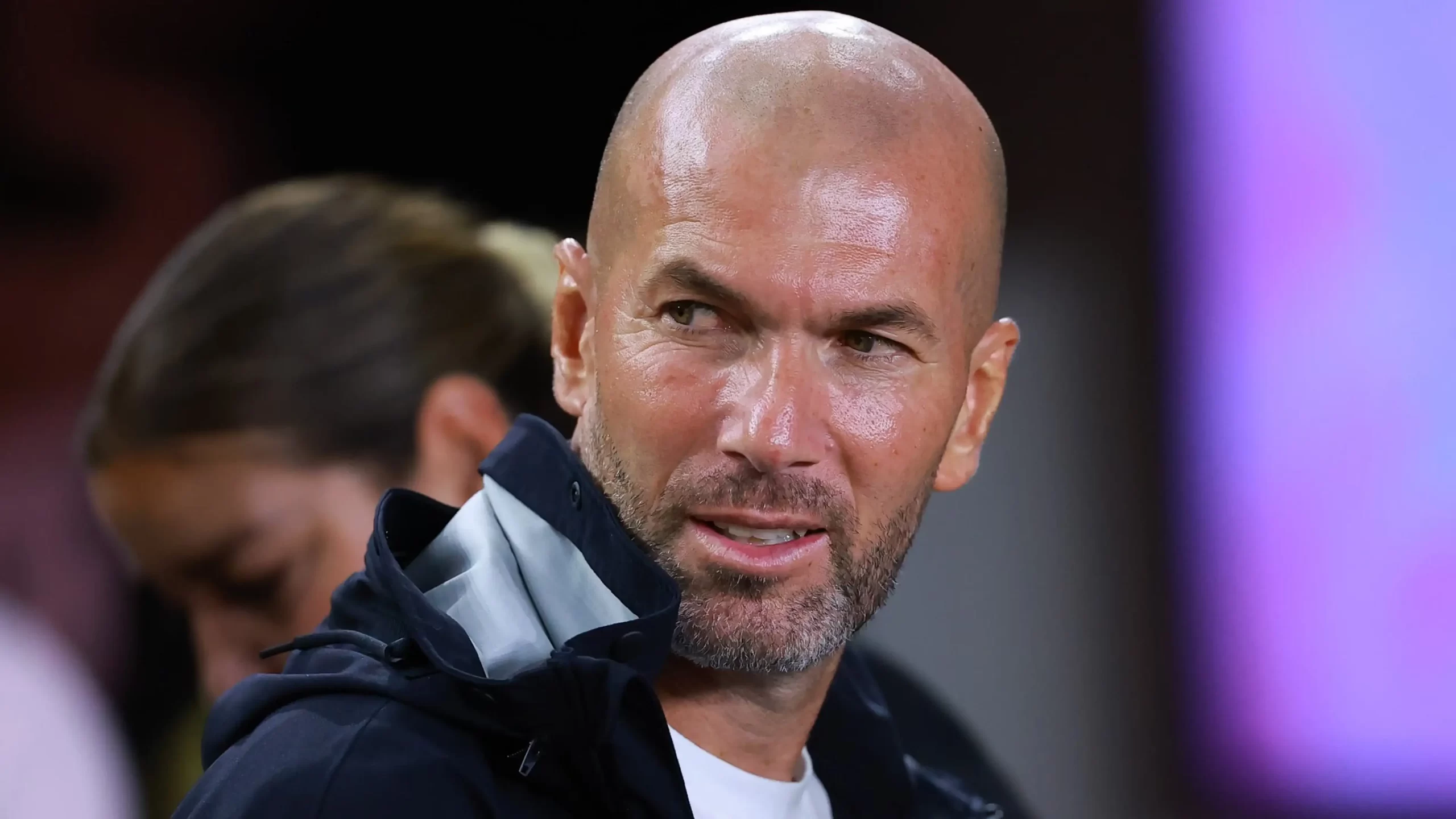 Zidan bu təklifi geri çevirdi
