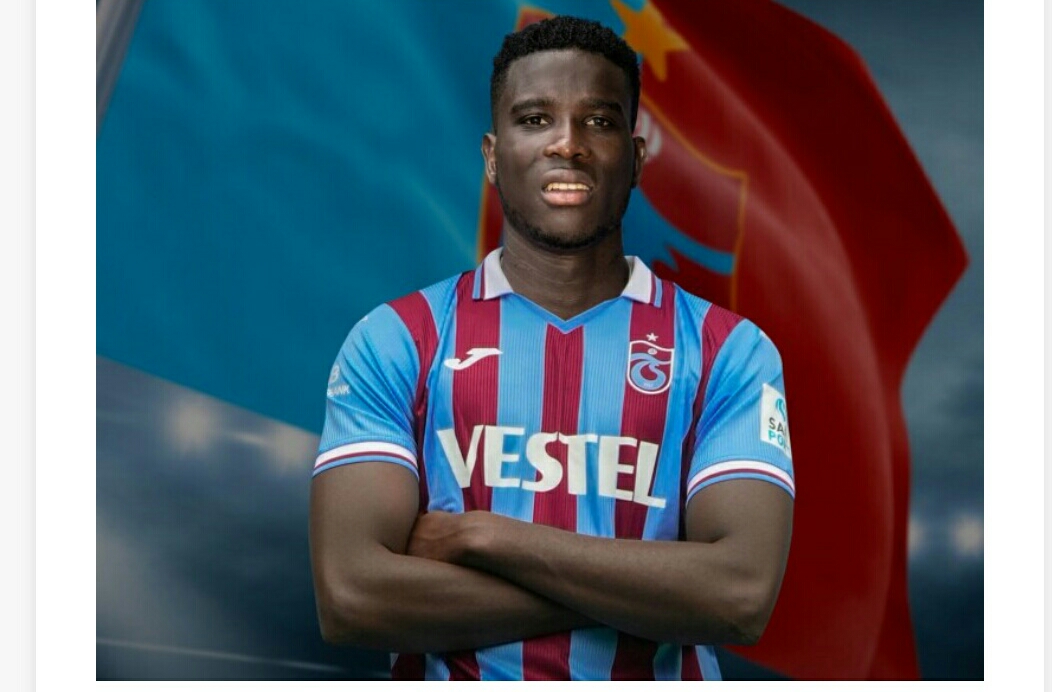 Nigeriyalı hücumçu "Trabzonspor"da - RƏSMİ