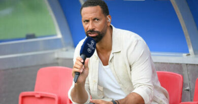 Ferdinand Milan derbisində kimi görəndə ağlayıb?