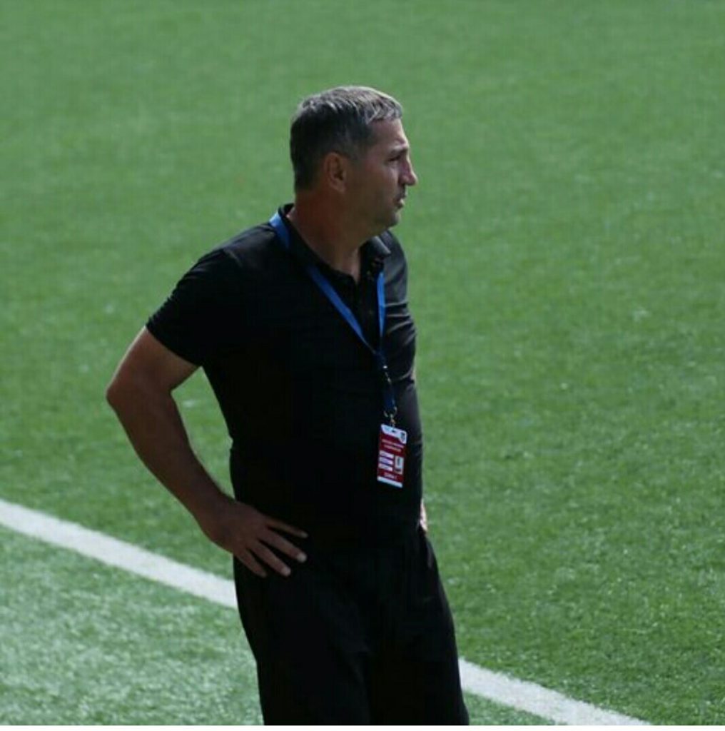 Bölgə klubunda baş məşqçi istefası