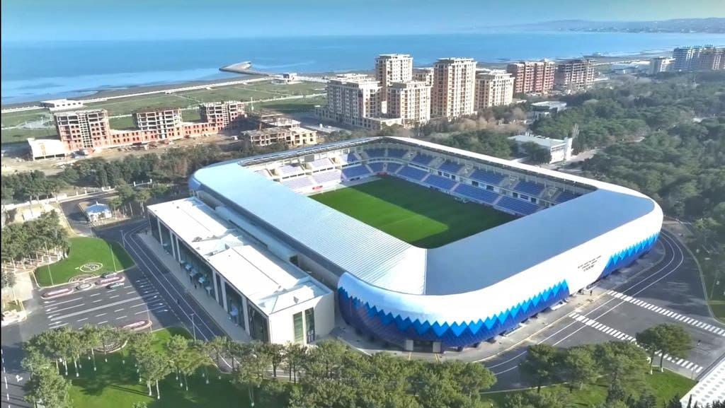 Prezident Sumqayıt stadionunda yaradılan şəraitlə tanış oldu
