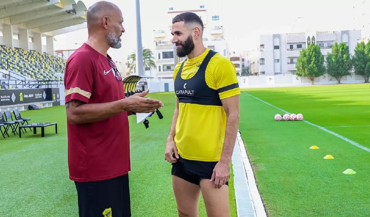 Benzema onun "torba"sını tikib?