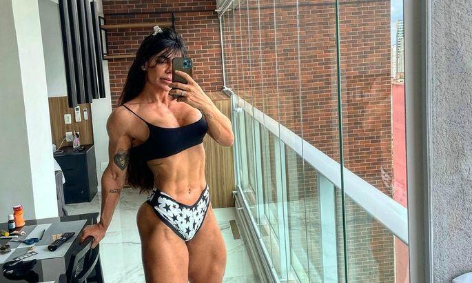 Messinin fanatı olan model özünü bu hala saldı - FOTO