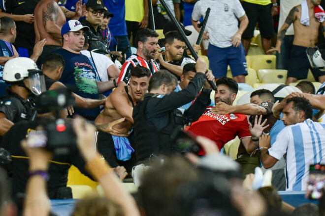 FİFA “Marakana”dakı insidenti araşdıracaq: Braziliyanı cəzalanacaq