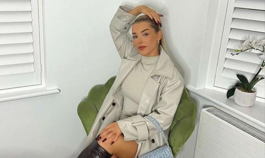 Dünyanın ən seksual futbolçusu izləyicilərini bu FOTOLARLA dəli etdi