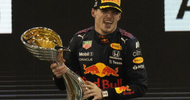 “Red Bull”dan Ferstappenə möhtəşəm jest: Maaşını al və...