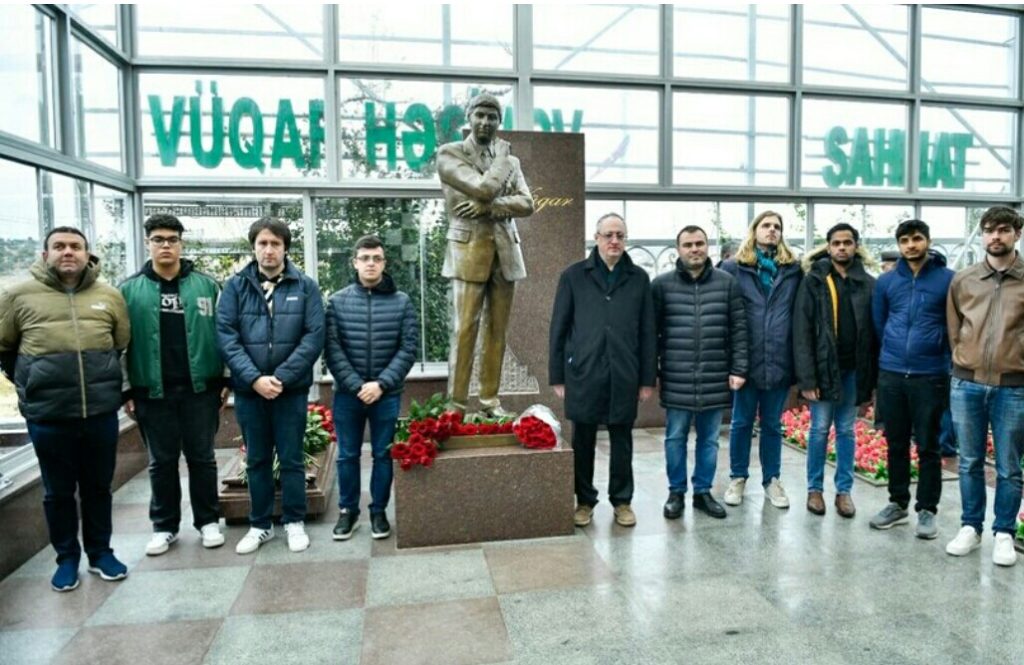 Şahmatçılar Vüqar Həşimovun məzarını ziyarət ediblər