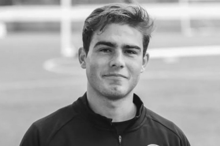 15 yaşlı futbolçunun ürəyi meydanda dayandı