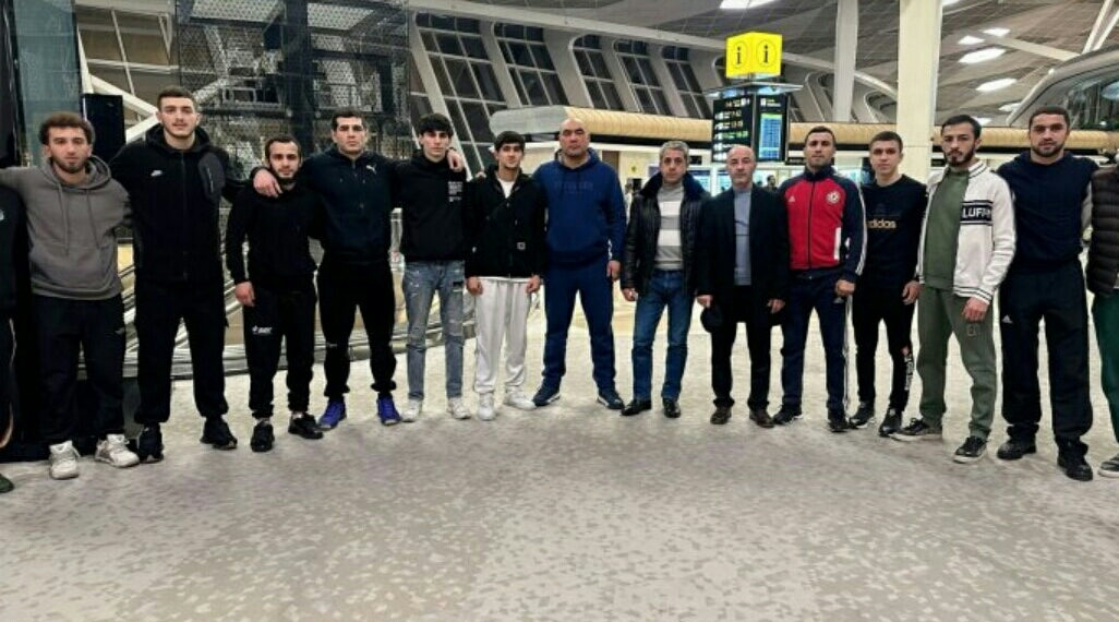 Azərbaycan millisi Qazaxıstana yollandı