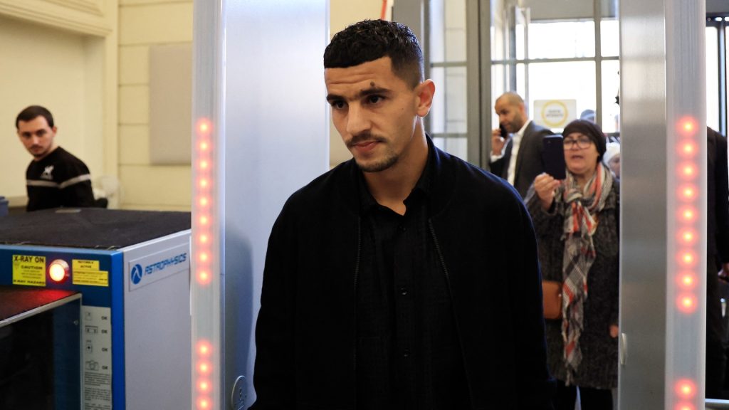 Həbs cəzası alan futbolçu bu addımı atdı