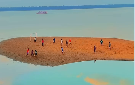 Dünyanın ən ekzotik stadionu – VİDEO/FOTO
