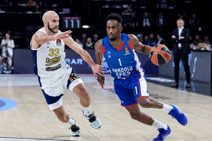 “Real” – “Anadolu Efes” oyunu tarixə düşdü