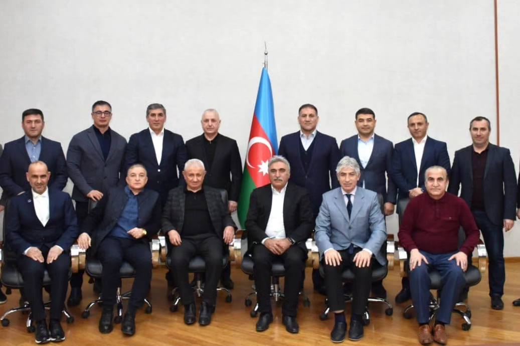 Karate Federasiyasının İdarə Heyətinin növbəti iclası keçirildi