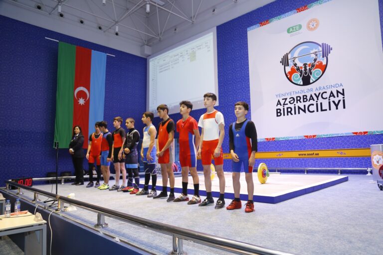 Hüseynov Azərbaycan birinciliyinin qalibi oldu