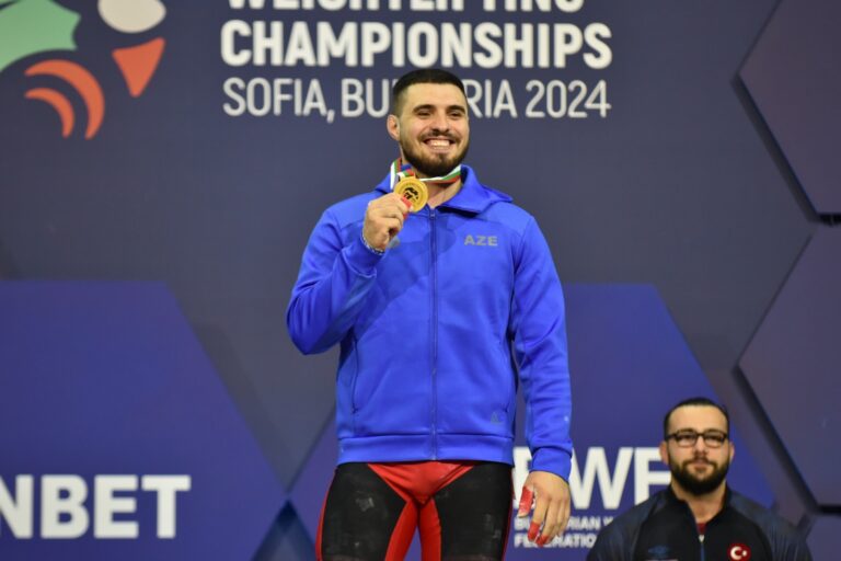 Dadaş Dadaşbəyli Avropa çempionu oldu