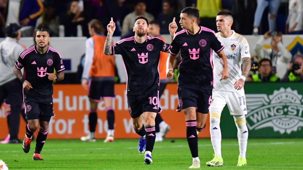 Messi "Mayami"ni xilas etdi - VİDEO