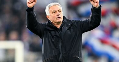 Mourinyonun ünsiyyət tərzi: Sən özünü dünyanın ən yaxşı və ya ən pis...