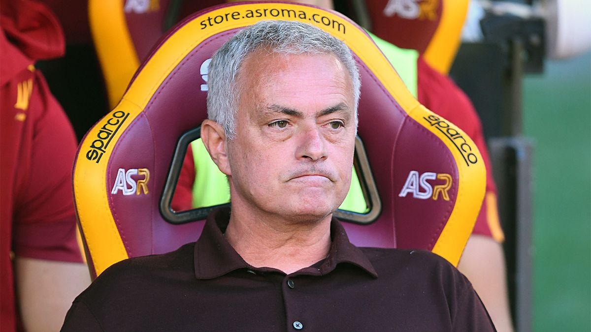 ŞOK İDDİA: Mourinyoya xəyanət ediblər?