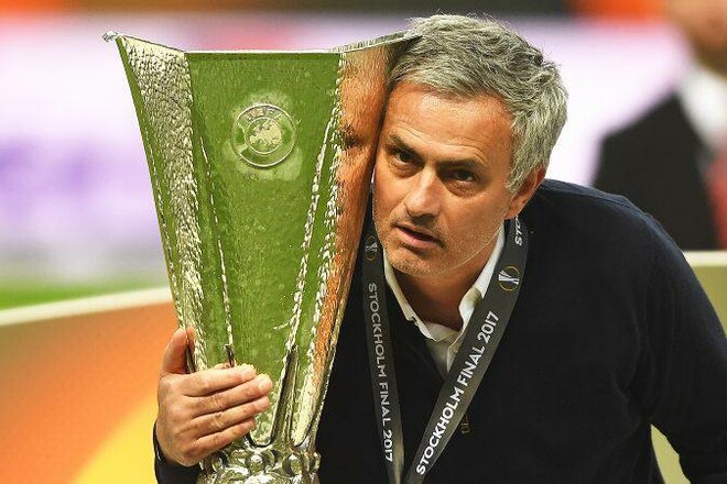Ən sadiq fanatlar bu klubdadır – Mourinyo açıqladı