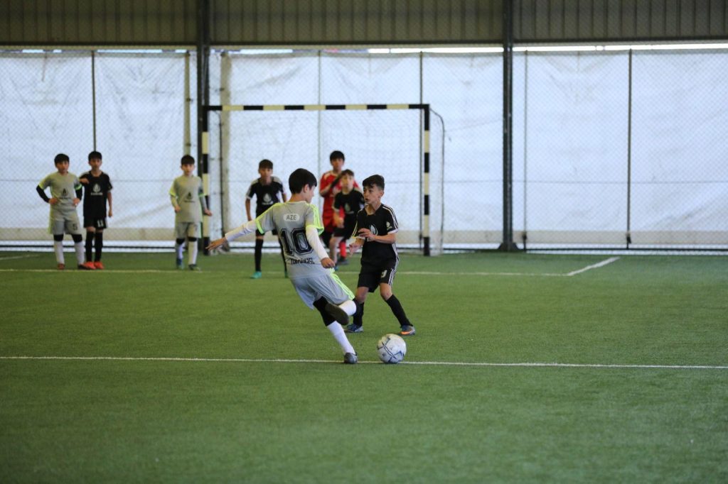 Minifutbol: Finalçılar müəyyənləşdi