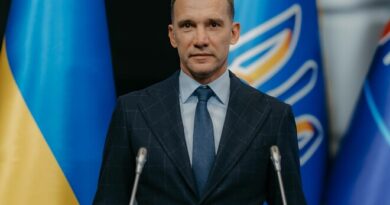 Şevçenko UEFA-ya seçkilərdə məğlub oldu