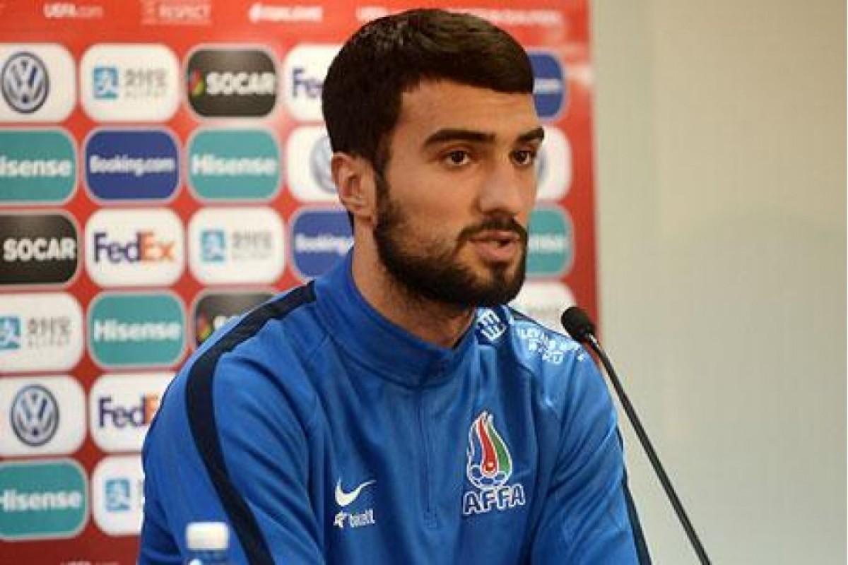 “Futbol oynamaq üçün acam” – Mahir Emreli