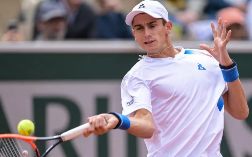 Fransız tennisçi ölümlə təhdid edildi