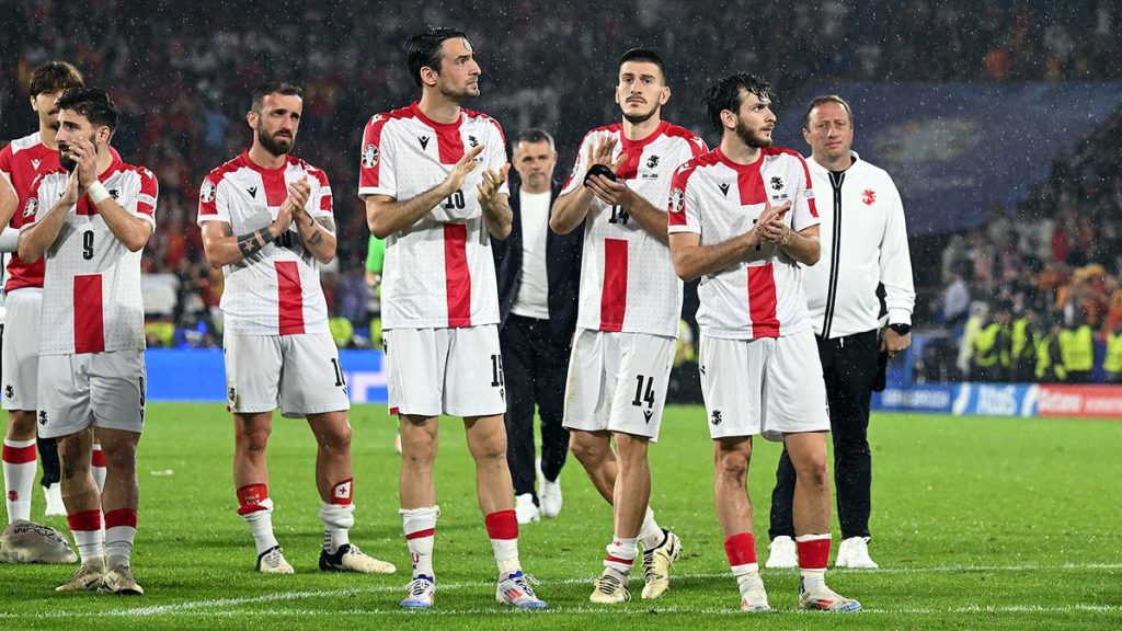 Prezidenti və baş naziri milli komandaya belə təşəkkür etdilər