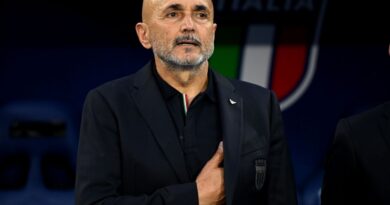 İtaliya yığmasında qarşıdurma: Futbolçular niyə Spallettiyə qarşı çıxıblar?