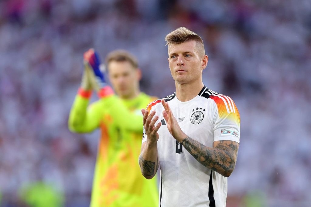 Kroos UEFA-nı ələ saldı: Bunu başa düşmək 3 ay çəkdi?