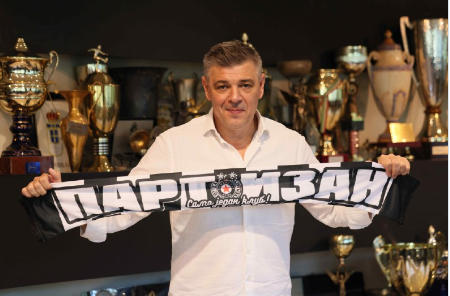 Belqrad nəhəngi görün kimə tapşırıldı