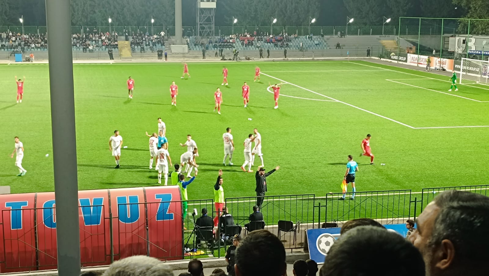 “Araz Naxçıvan”nın ikinci qolundan sonra Tovuzda ara qarışdı – VİDEO