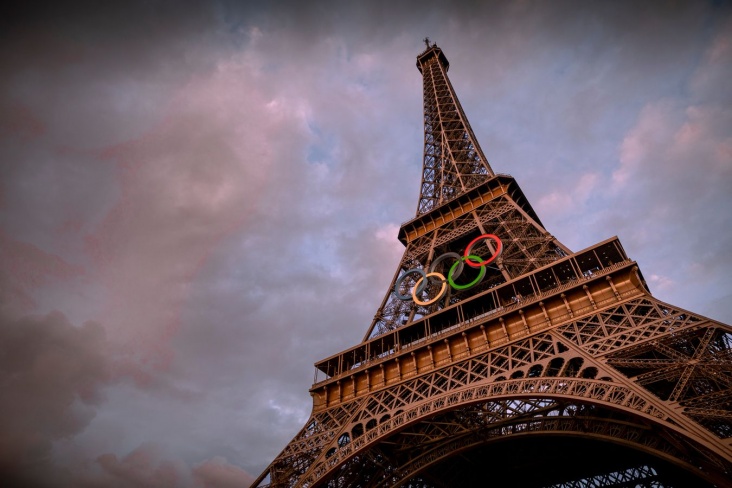 Parislilər etiraz edir: Eyfel qülləsində olimpiya halqaları olmasın