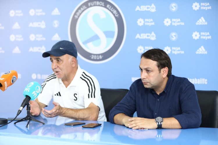 Şahin Diniyev: "Qorxmuram, komanda düzgün yoldadır"