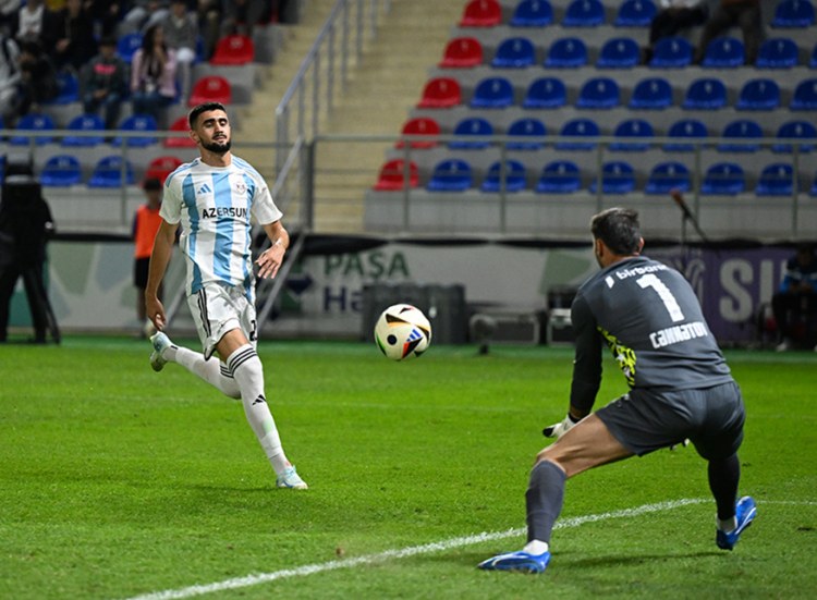 Toral Bayramov 100-ə çatdı