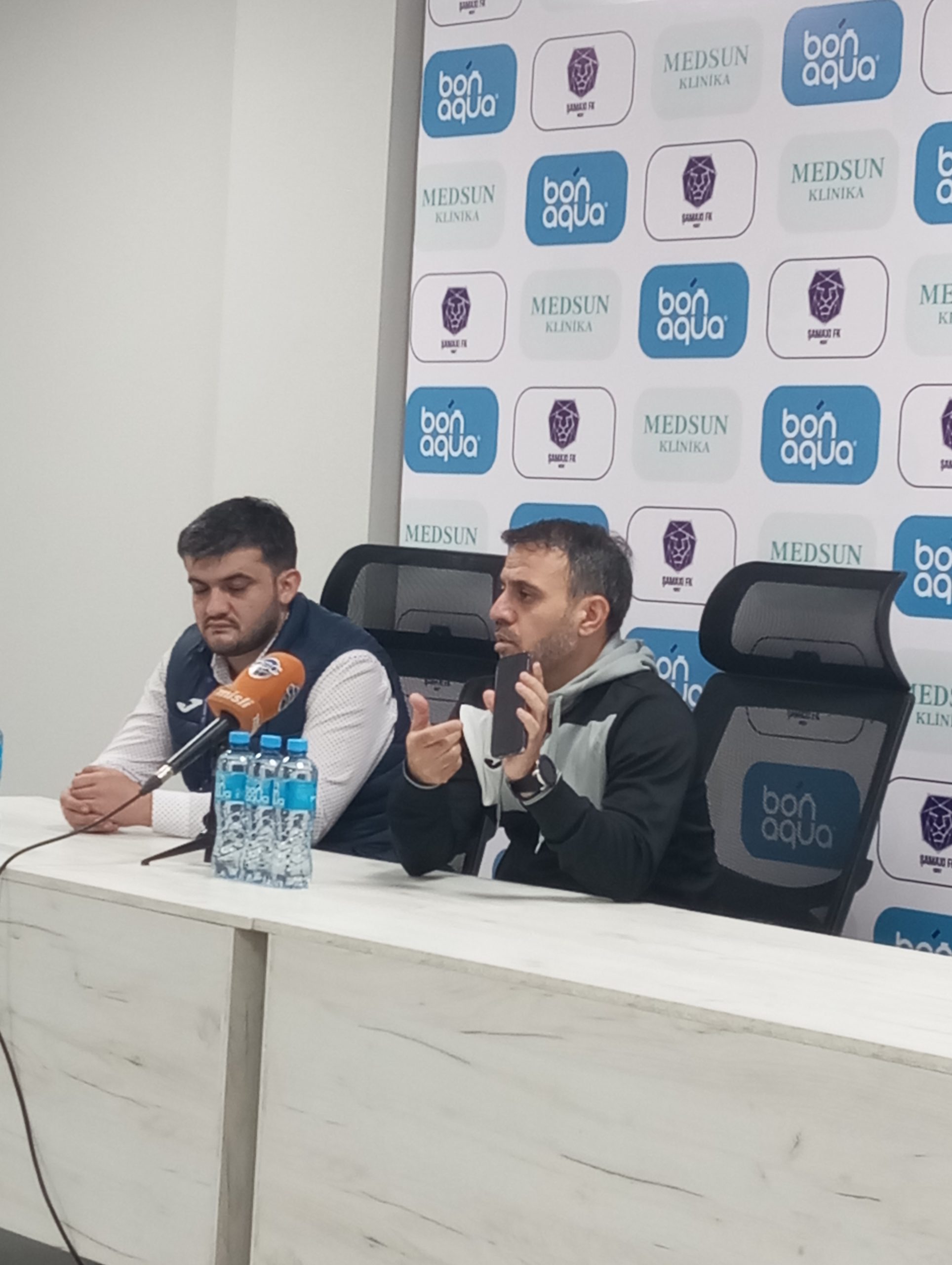 Ayxan Abbasov: "Son oyunlarda bizə qarşı olan hakim səhvlərindən əziyyət çəkirik"