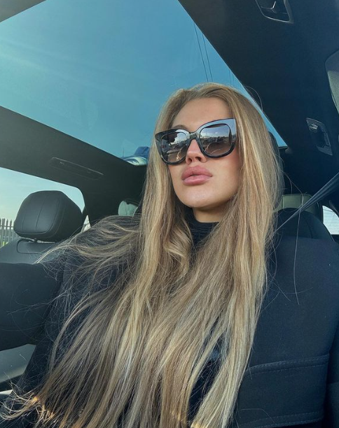 "Liverpul"un ulduzu heyranedici gözələ evlilik təklif etdi: Bu cavabı aldı – FOTO