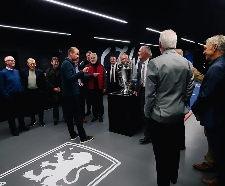 Şahzadə "Aston Villa"ya elə bir sürpriz etdi ki... - FOTO