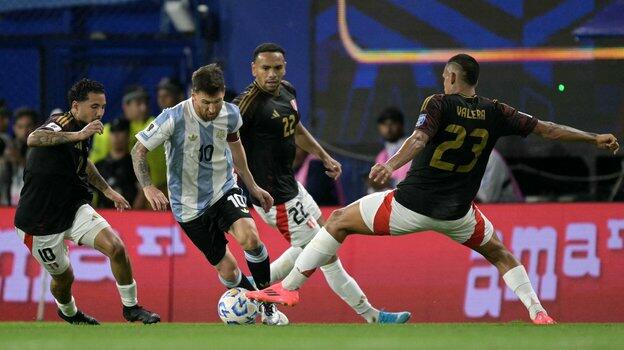 Argentinadan çətin qələbə, Braziliya 5-ci pilləyə yuvarlandı