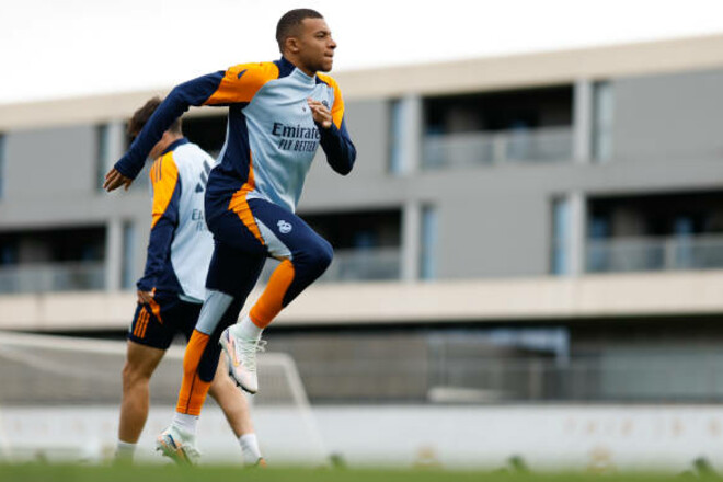 Mbappe peşəsini dəyişdi: Görün özünü harada sınadı – VİDEO